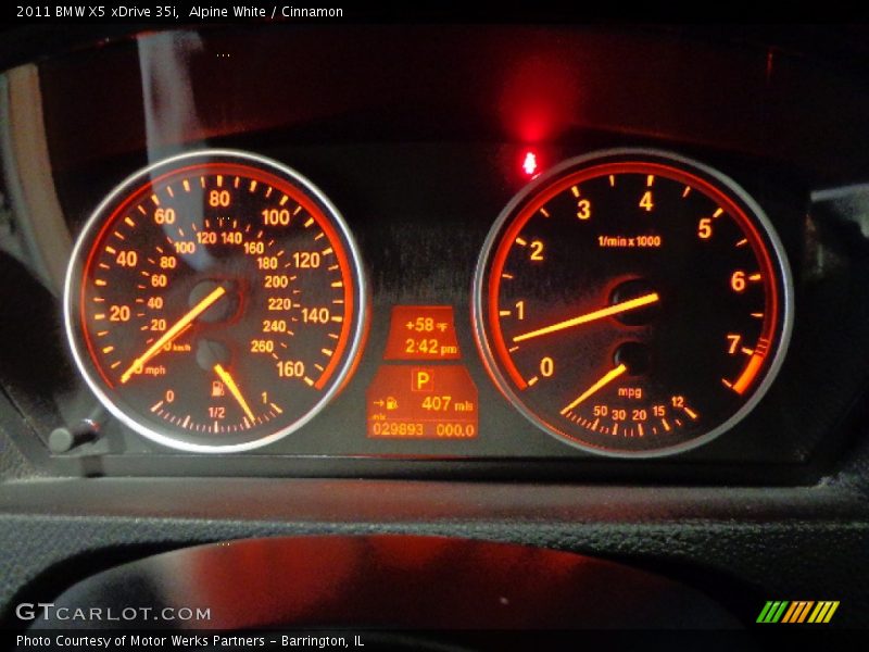 Alpine White / Cinnamon 2011 BMW X5 xDrive 35i