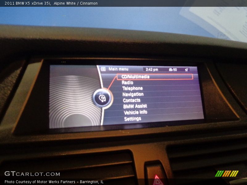 Alpine White / Cinnamon 2011 BMW X5 xDrive 35i