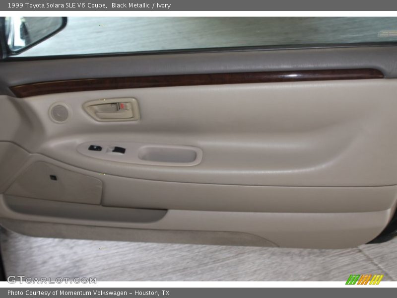 Black Metallic / Ivory 1999 Toyota Solara SLE V6 Coupe