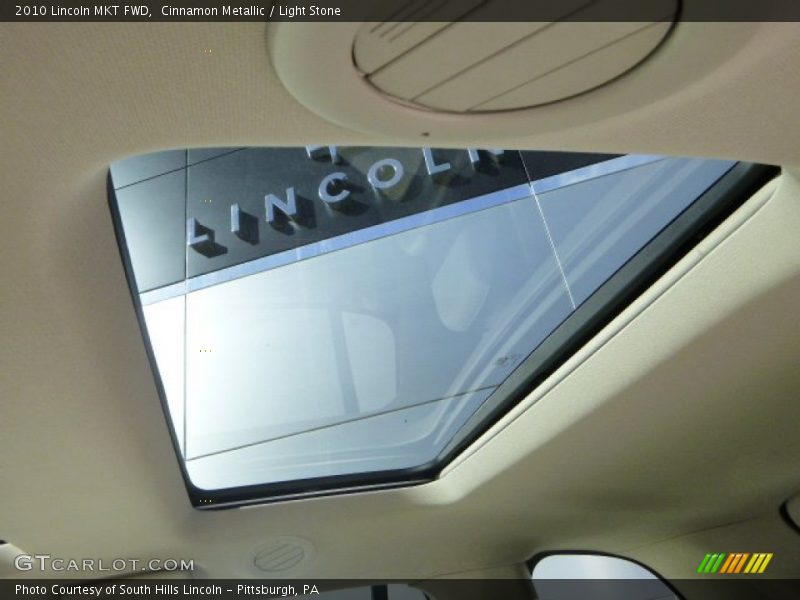 Cinnamon Metallic / Light Stone 2010 Lincoln MKT FWD