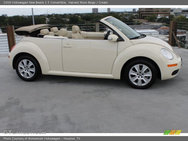 Harvest Moon Beige / Cream 2009 Volkswagen New Beetle 2.5 Convertible