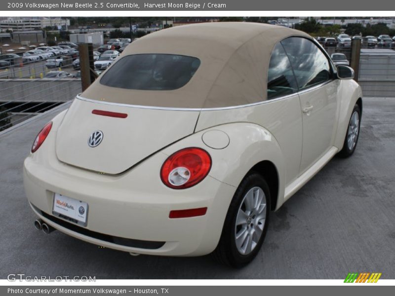 Harvest Moon Beige / Cream 2009 Volkswagen New Beetle 2.5 Convertible