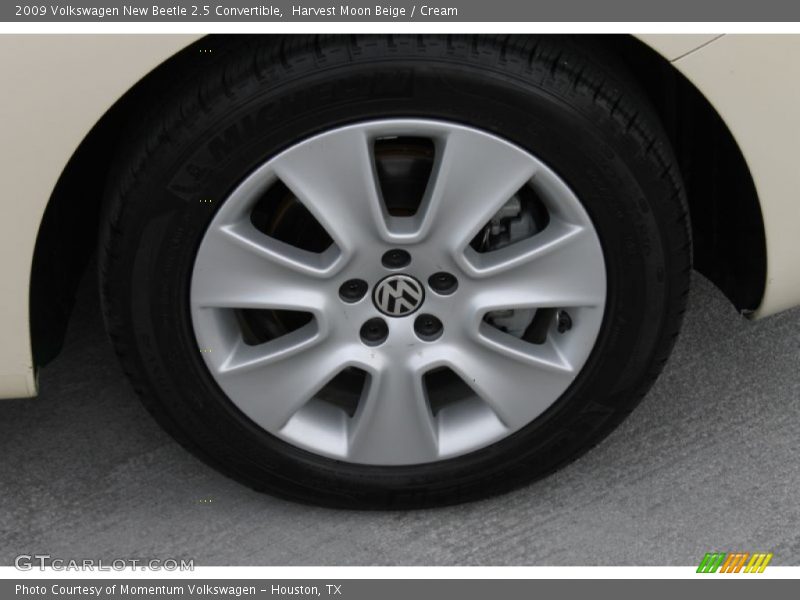 Harvest Moon Beige / Cream 2009 Volkswagen New Beetle 2.5 Convertible
