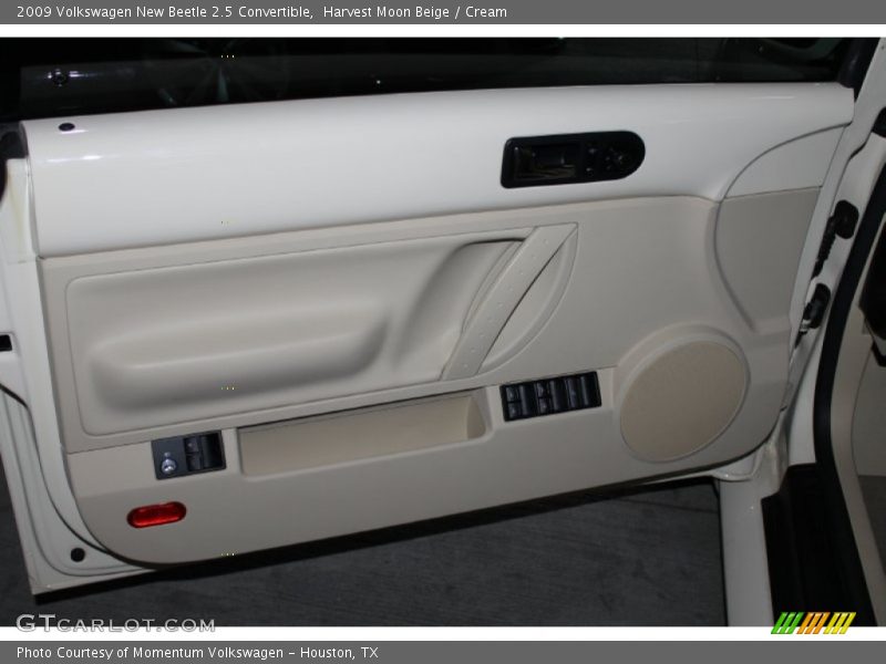 Harvest Moon Beige / Cream 2009 Volkswagen New Beetle 2.5 Convertible