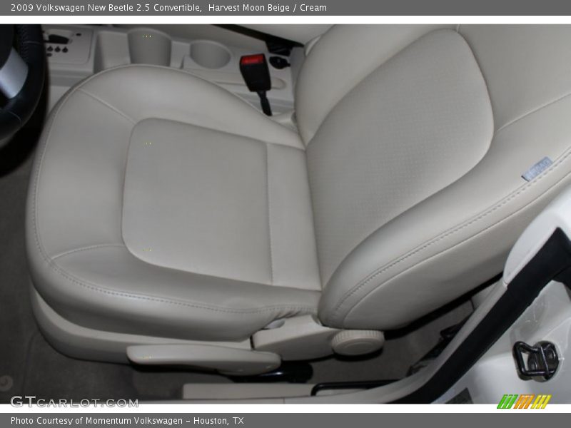 Harvest Moon Beige / Cream 2009 Volkswagen New Beetle 2.5 Convertible