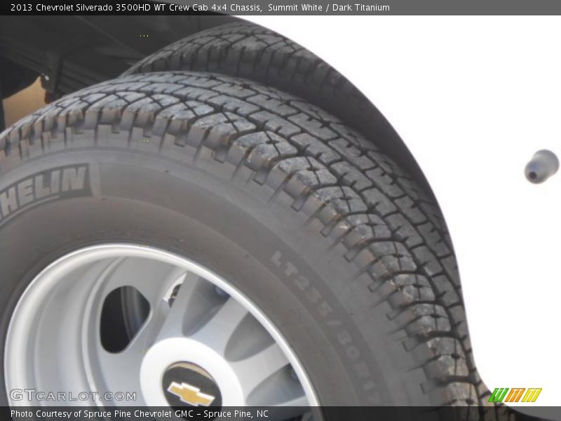 Summit White / Dark Titanium 2013 Chevrolet Silverado 3500HD WT Crew Cab 4x4 Chassis