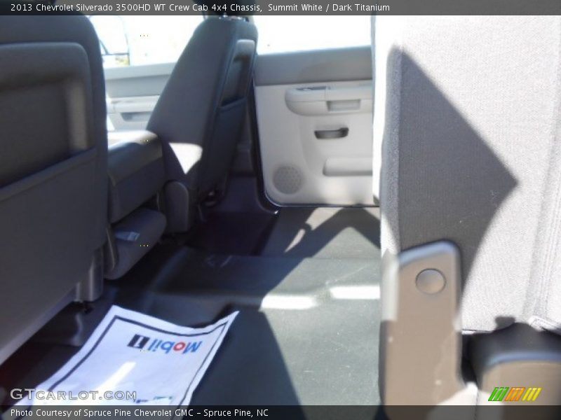 Summit White / Dark Titanium 2013 Chevrolet Silverado 3500HD WT Crew Cab 4x4 Chassis