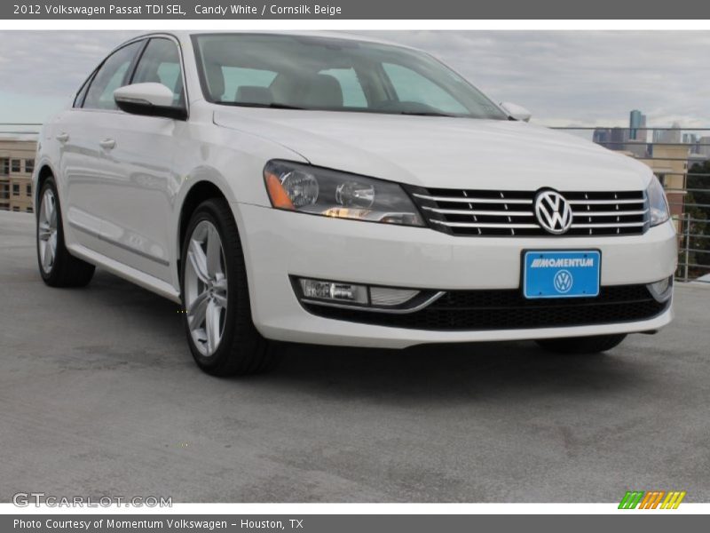 Candy White / Cornsilk Beige 2012 Volkswagen Passat TDI SEL