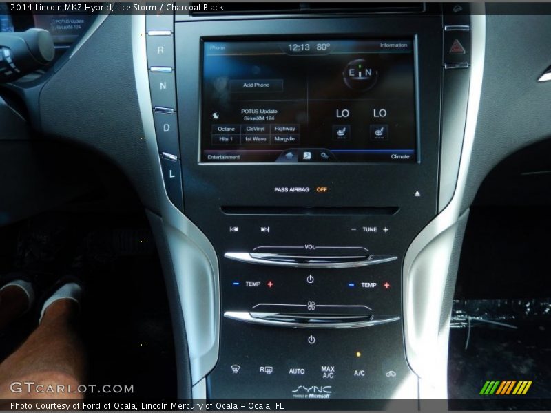Controls of 2014 MKZ Hybrid