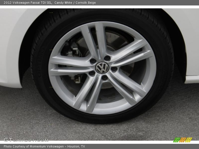 Candy White / Cornsilk Beige 2012 Volkswagen Passat TDI SEL