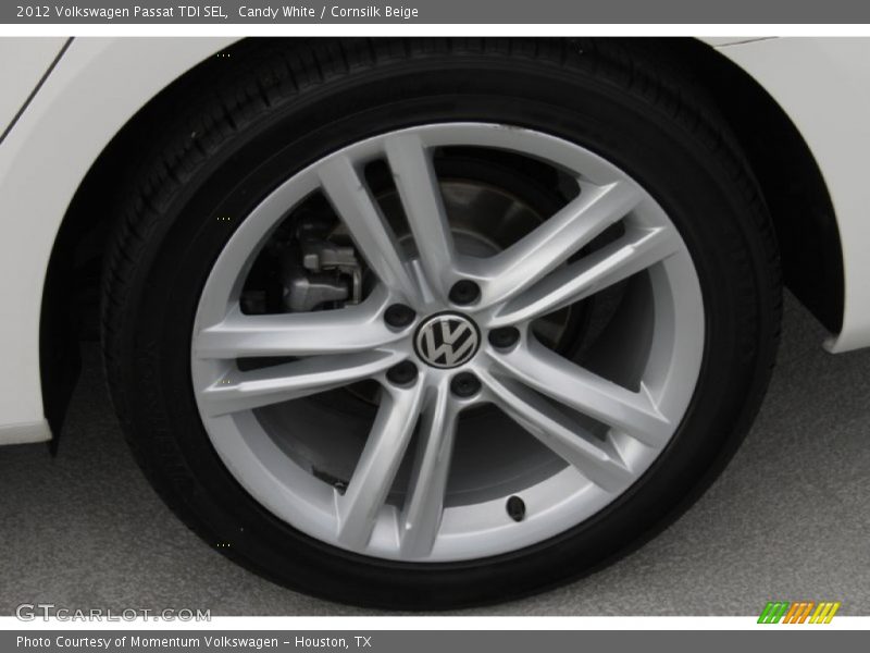 Candy White / Cornsilk Beige 2012 Volkswagen Passat TDI SEL