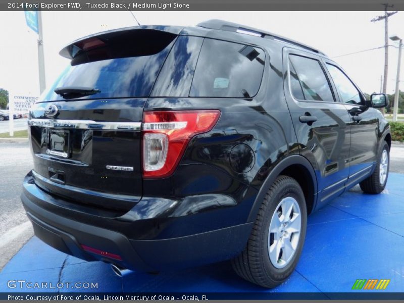 Tuxedo Black / Medium Light Stone 2014 Ford Explorer FWD
