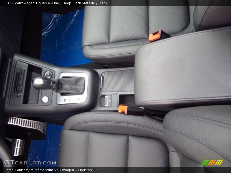 Deep Black Metallic / Black 2014 Volkswagen Tiguan R-Line