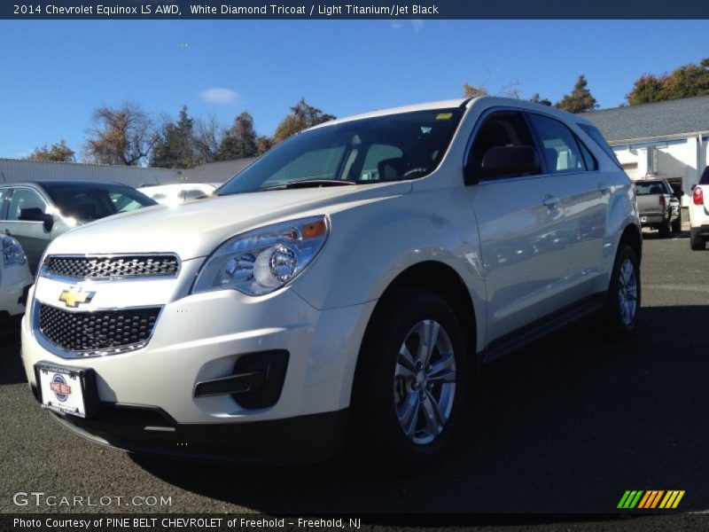 White Diamond Tricoat / Light Titanium/Jet Black 2014 Chevrolet Equinox LS AWD