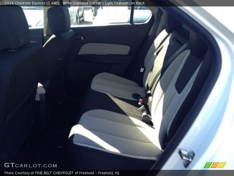 White Diamond Tricoat / Light Titanium/Jet Black 2014 Chevrolet Equinox LS AWD