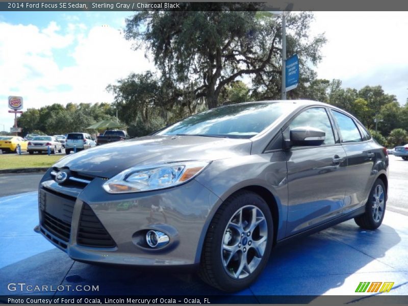 Sterling Gray / Charcoal Black 2014 Ford Focus SE Sedan