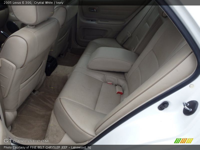 Crystal White / Ivory 2005 Lexus IS 300