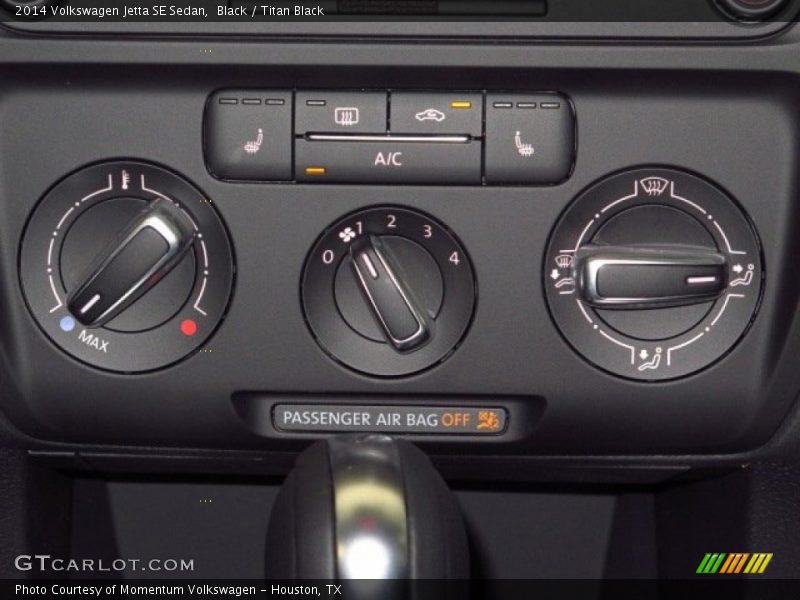 Black / Titan Black 2014 Volkswagen Jetta SE Sedan