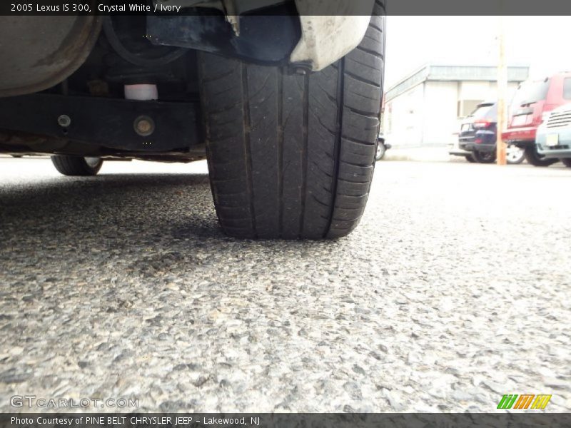 Crystal White / Ivory 2005 Lexus IS 300