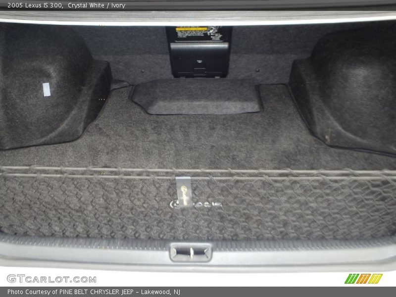 Crystal White / Ivory 2005 Lexus IS 300