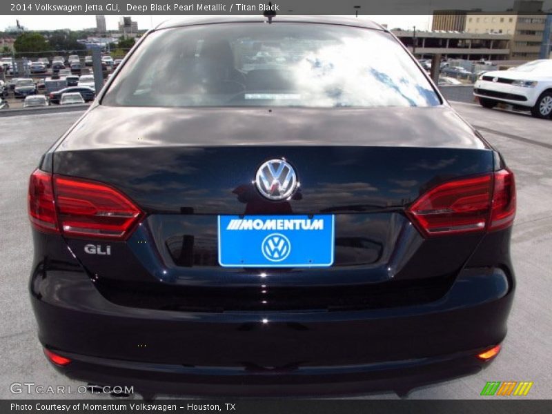 Deep Black Pearl Metallic / Titan Black 2014 Volkswagen Jetta GLI