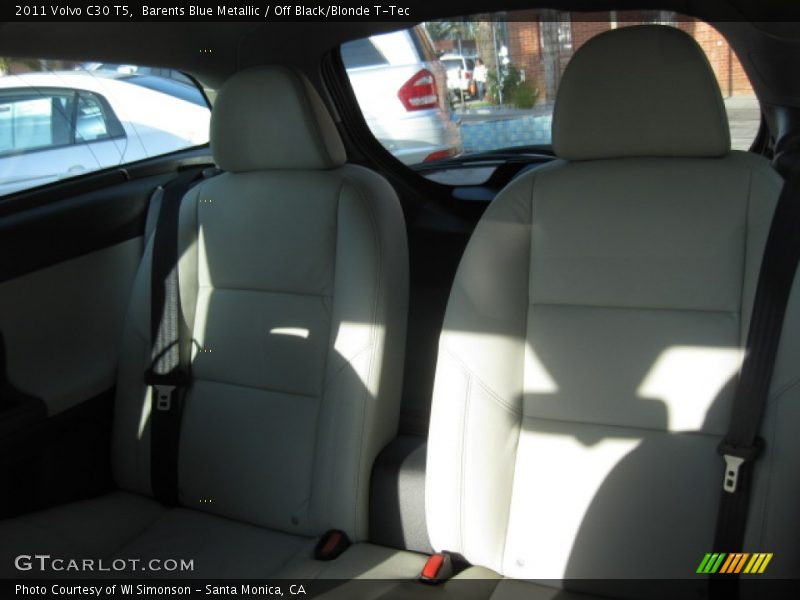 Barents Blue Metallic / Off Black/Blonde T-Tec 2011 Volvo C30 T5