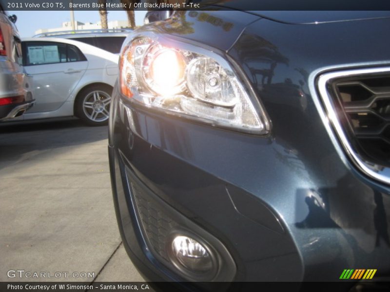 Barents Blue Metallic / Off Black/Blonde T-Tec 2011 Volvo C30 T5