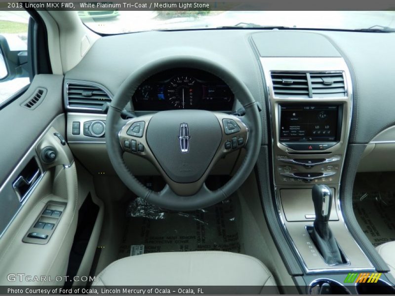 White Platinum Tri-Coat / Medium Light Stone 2013 Lincoln MKX FWD