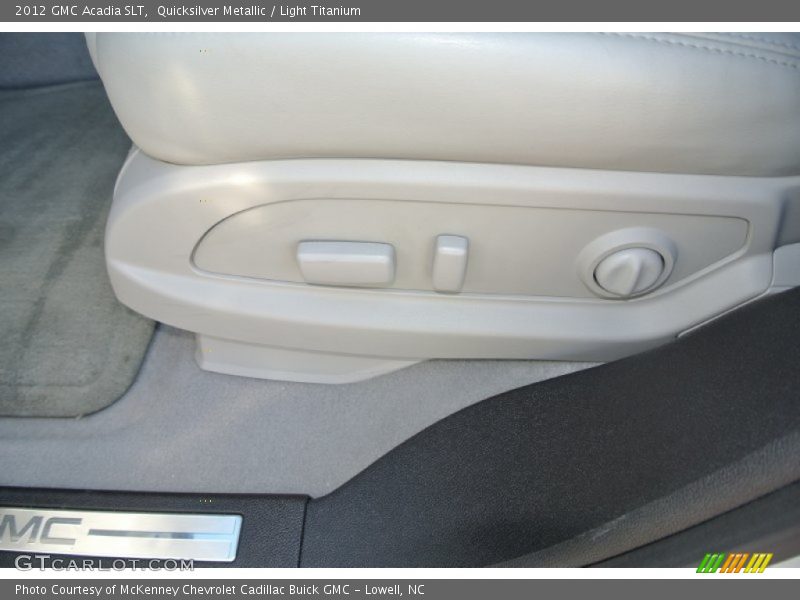 Quicksilver Metallic / Light Titanium 2012 GMC Acadia SLT