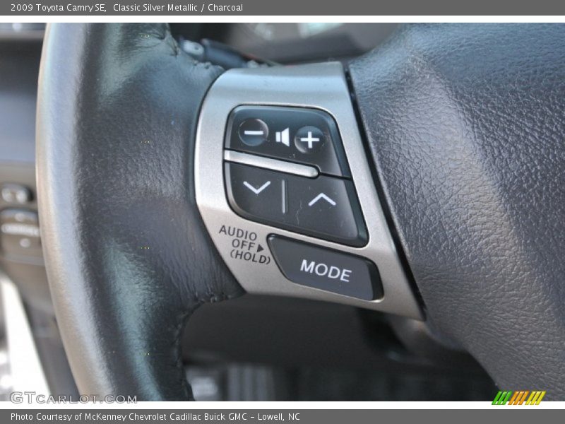 Classic Silver Metallic / Charcoal 2009 Toyota Camry SE