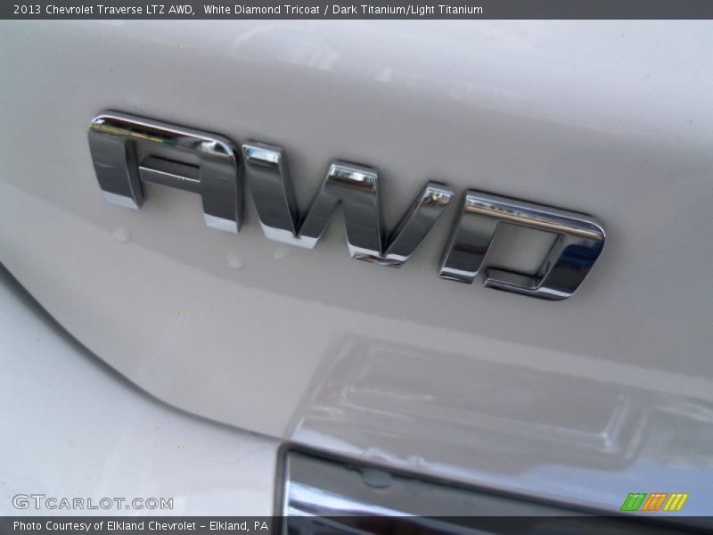 White Diamond Tricoat / Dark Titanium/Light Titanium 2013 Chevrolet Traverse LTZ AWD