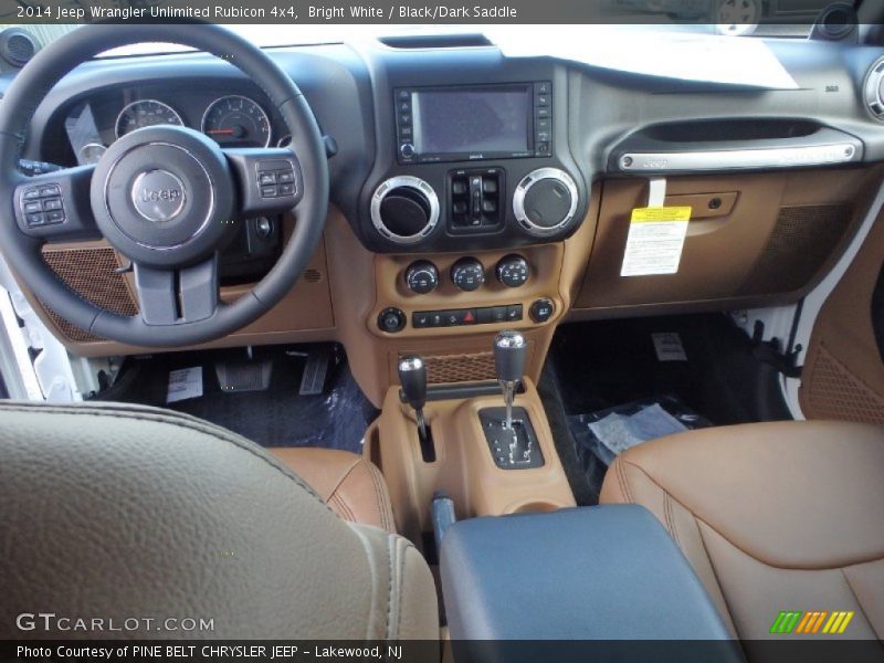 Dashboard of 2014 Wrangler Unlimited Rubicon 4x4