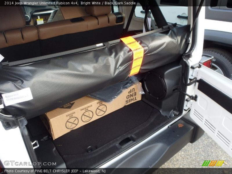  2014 Wrangler Unlimited Rubicon 4x4 Trunk