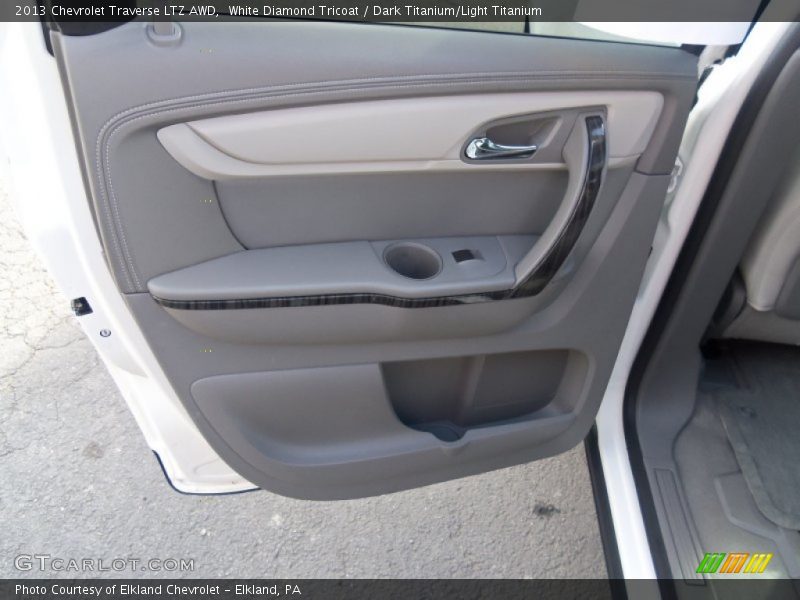 White Diamond Tricoat / Dark Titanium/Light Titanium 2013 Chevrolet Traverse LTZ AWD