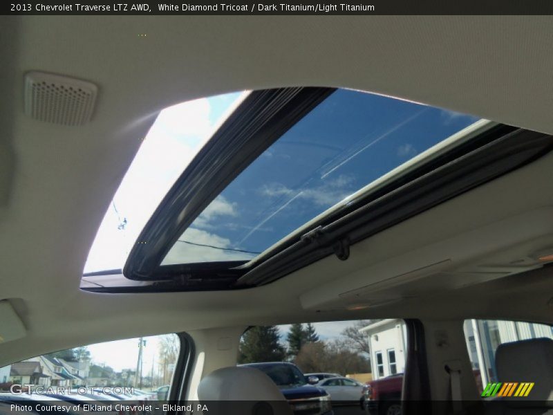 White Diamond Tricoat / Dark Titanium/Light Titanium 2013 Chevrolet Traverse LTZ AWD