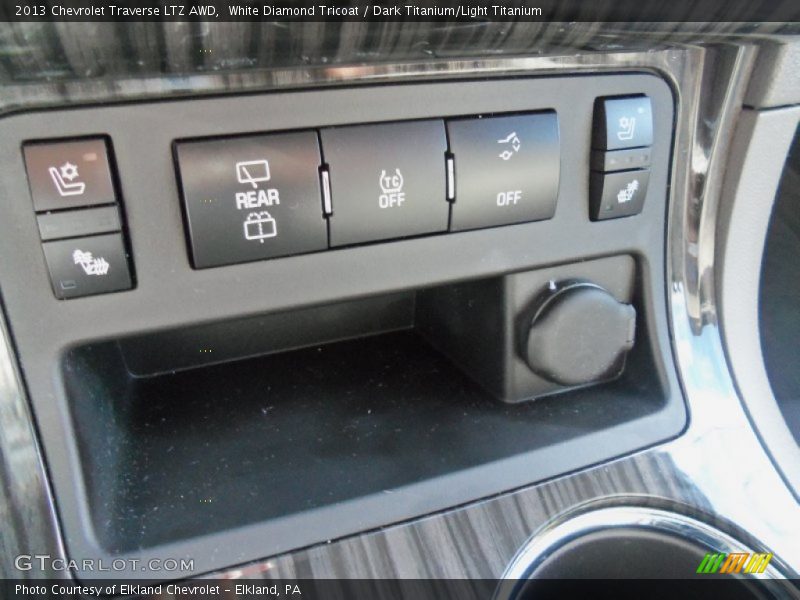 White Diamond Tricoat / Dark Titanium/Light Titanium 2013 Chevrolet Traverse LTZ AWD