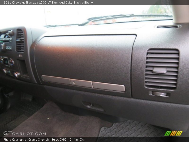 Black / Ebony 2011 Chevrolet Silverado 1500 LT Extended Cab