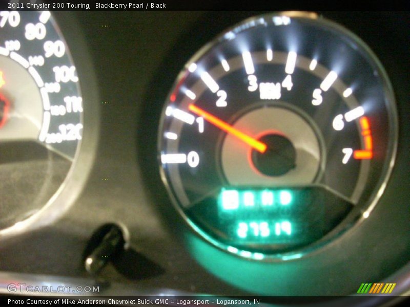 Blackberry Pearl / Black 2011 Chrysler 200 Touring
