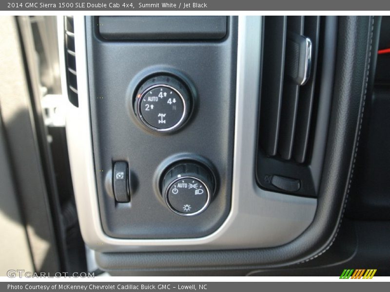 Summit White / Jet Black 2014 GMC Sierra 1500 SLE Double Cab 4x4