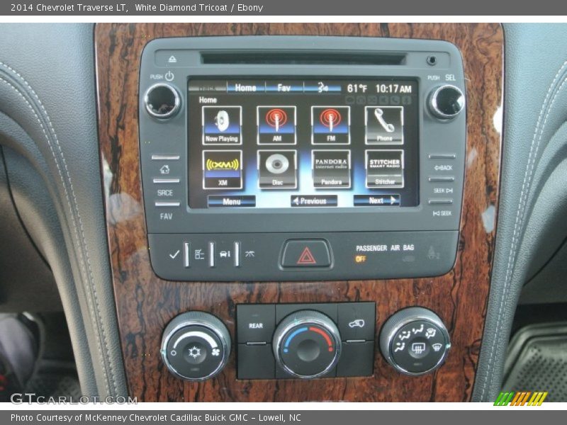 White Diamond Tricoat / Ebony 2014 Chevrolet Traverse LT