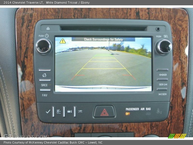 White Diamond Tricoat / Ebony 2014 Chevrolet Traverse LT