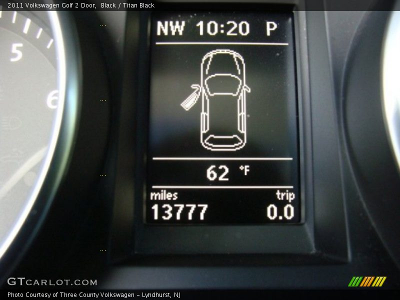 Black / Titan Black 2011 Volkswagen Golf 2 Door
