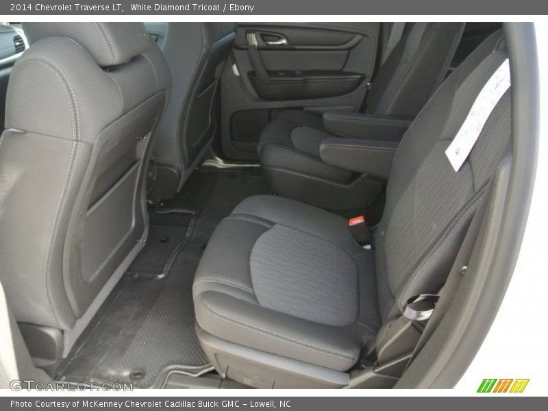 White Diamond Tricoat / Ebony 2014 Chevrolet Traverse LT