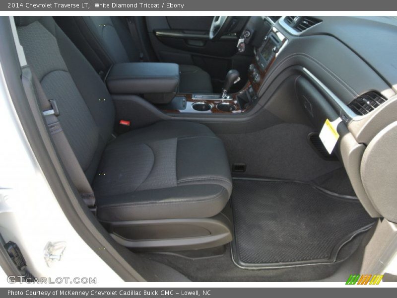 White Diamond Tricoat / Ebony 2014 Chevrolet Traverse LT