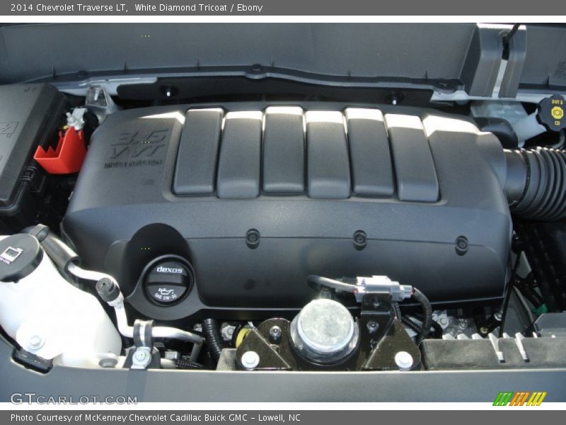 White Diamond Tricoat / Ebony 2014 Chevrolet Traverse LT