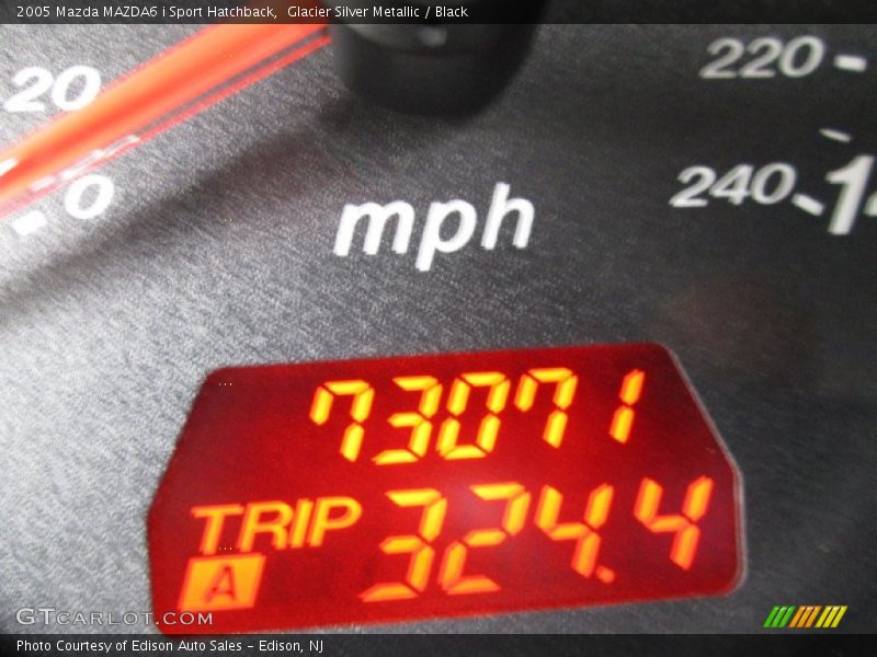 Glacier Silver Metallic / Black 2005 Mazda MAZDA6 i Sport Hatchback