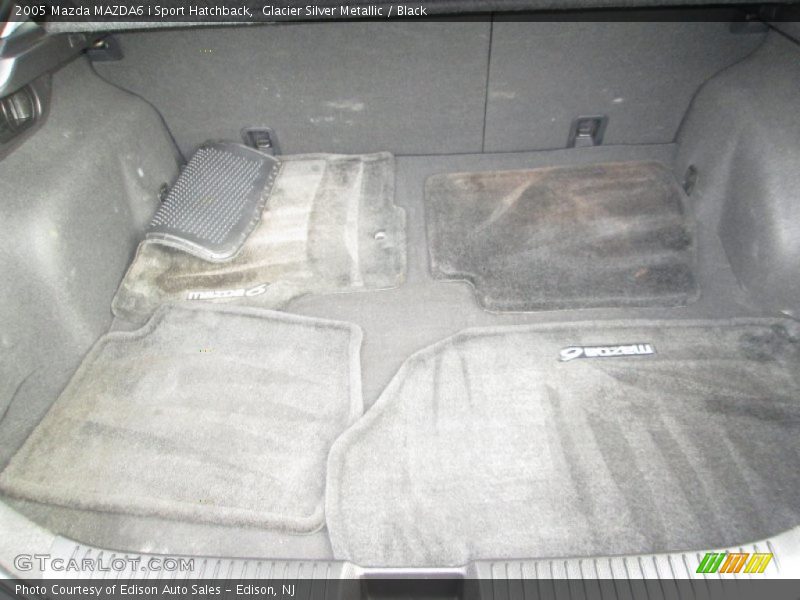 Glacier Silver Metallic / Black 2005 Mazda MAZDA6 i Sport Hatchback