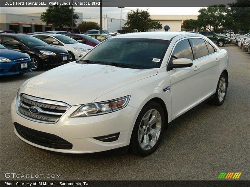 White Suede / Charcoal Black 2011 Ford Taurus SEL