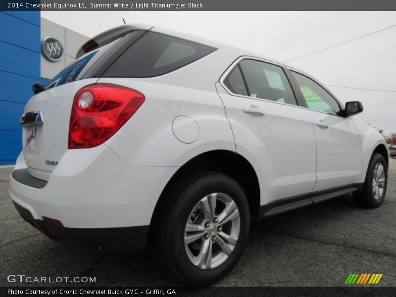 Summit White / Light Titanium/Jet Black 2014 Chevrolet Equinox LS