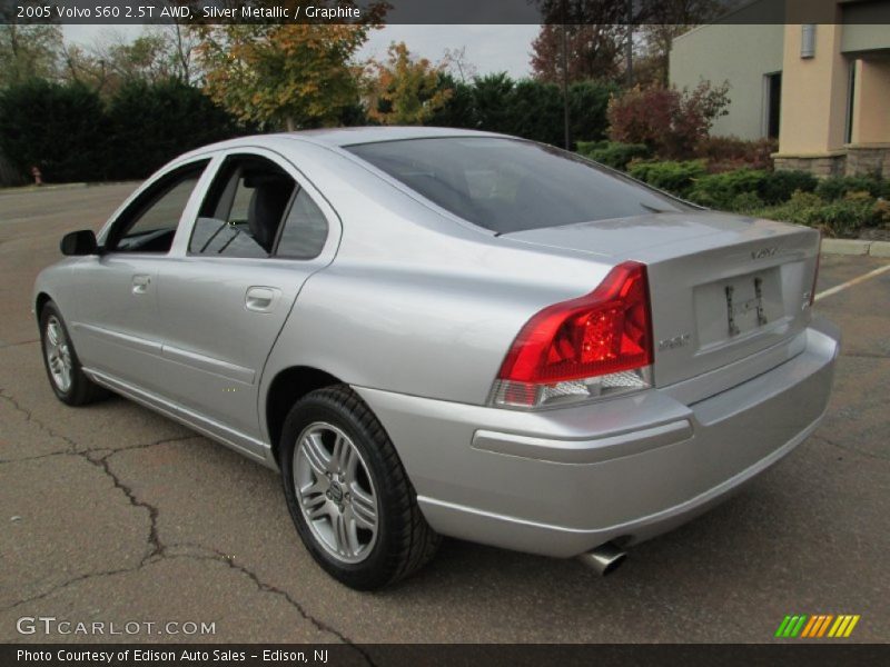Silver Metallic / Graphite 2005 Volvo S60 2.5T AWD